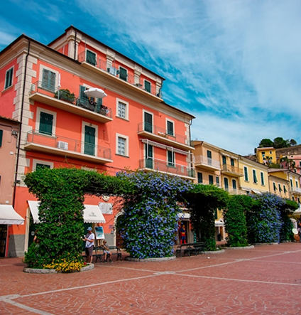 Ferries to Elba Island: A Route Guide
